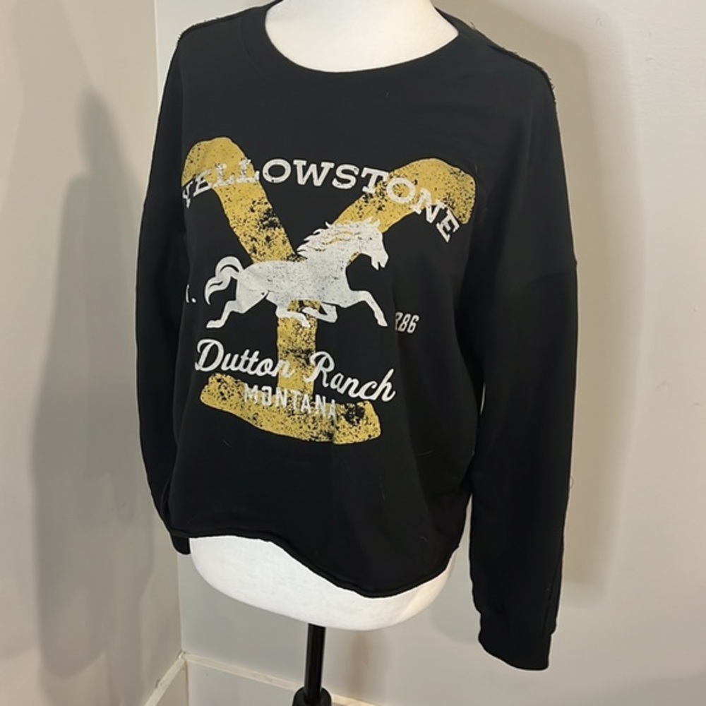 Yellowstone Cropped Sweater - Picture 3 of 5